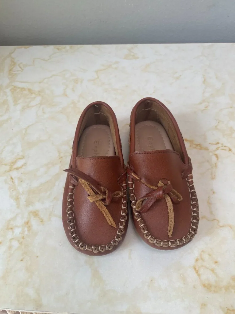 Elephantito Boy's Driver Toddler Loafers size 8
